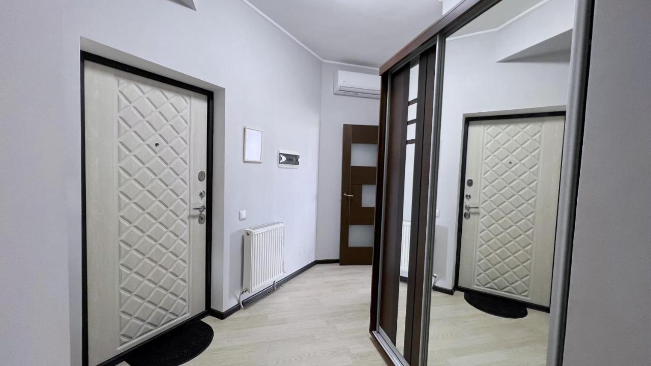 Comfortable Apartment With A Panoramic View Chisinau Exterior foto